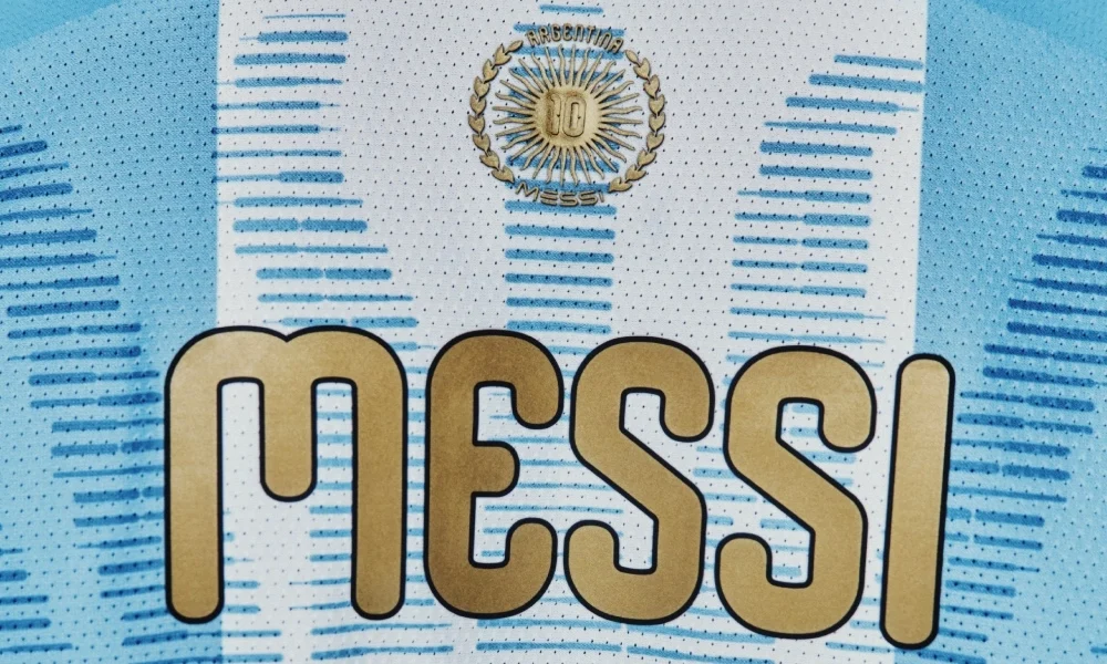 adidas’tan Messi’ye veda: Logosunu efsaneye bıraktı adidas’tan Messi’ye veda: Logosunu efsaneye bıraktı