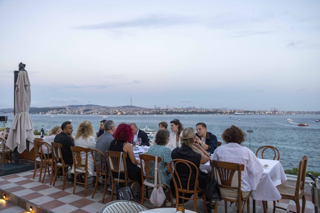 “Executive Dialogues” ile sektörler arası fikir köprüsü “Executive Dialogues” ile sektörler arası fikir köprüsü