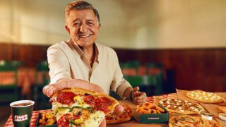 PizzaLazza’dan Yılmaz Vural’lı yeni kampanya: “Buram Buram Pizza PizzaLazza”