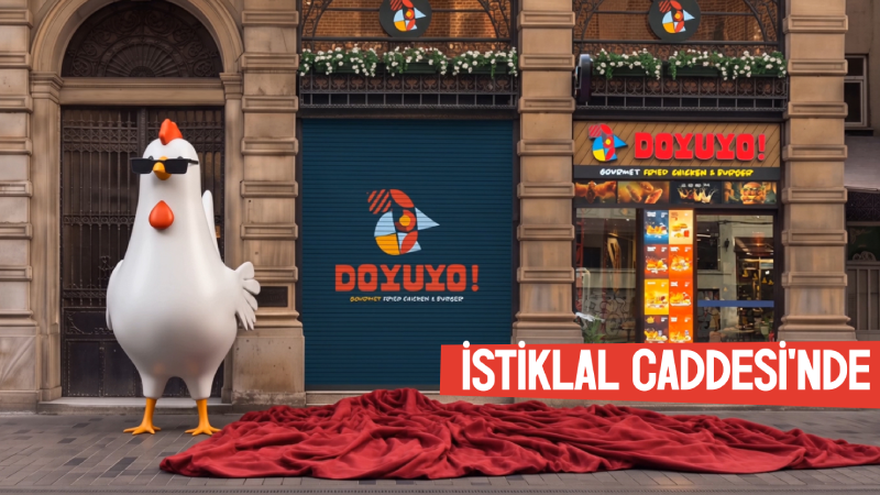 İstiklal'in ikonik tramvayı Ajan Tavuk’a dönüştü