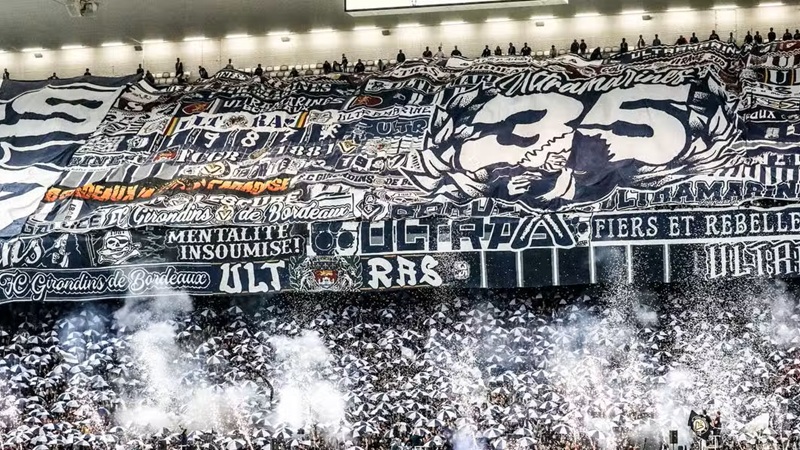 145 yıllık tarih, 6 şampiyonluk: Bordeaux 1 Euro'ya satılıyor 145 yıllık tarih, 6 şampiyonluk: Bordeaux 1 Euro'ya satılıyor