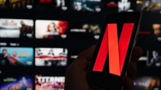 Netflix’in dikkat sınavı: Abone artıyor, kişi başına izleme azalıyor