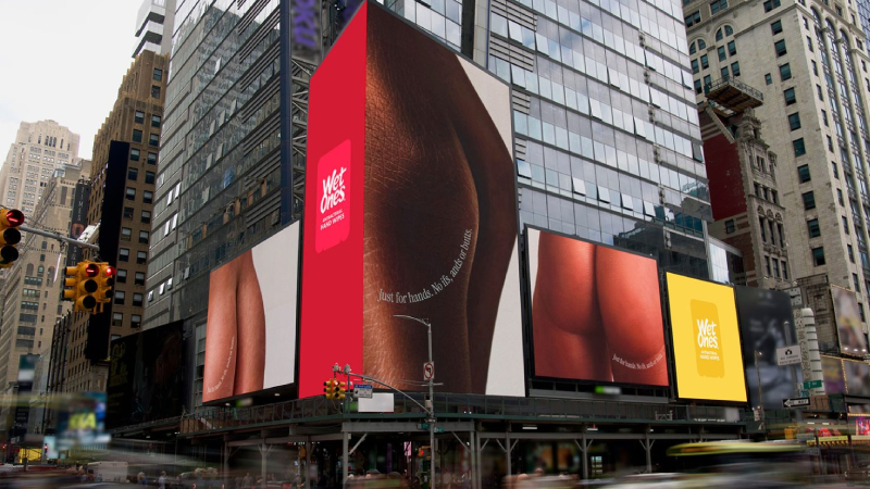 Wet Ones, elleri kalçaya çevirip New York sokaklarına taşıdı Wet Ones, elleri kalçaya çevirip New York sokaklarına taşıdı